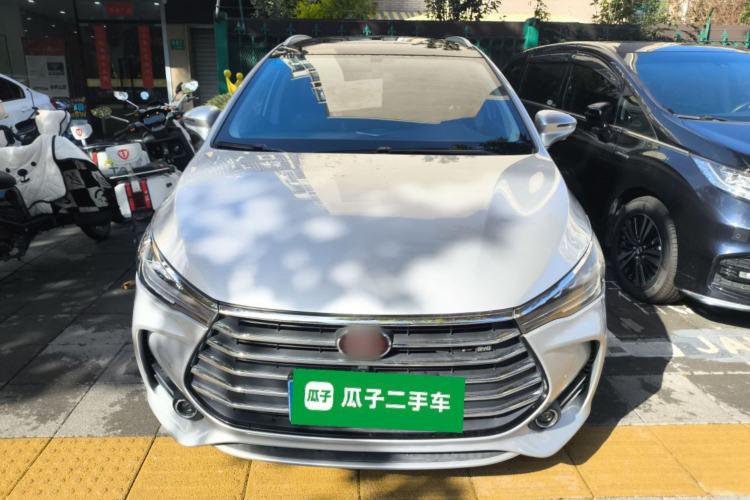 Used BYD Song MAX 2017 1.5T Automatic Smart Connect Prestige 7-Seater
