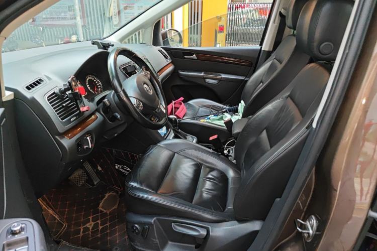 Used Volkswagen Sharan 2013 1.8TSI Comfort Model Euro IV Left Front Seat