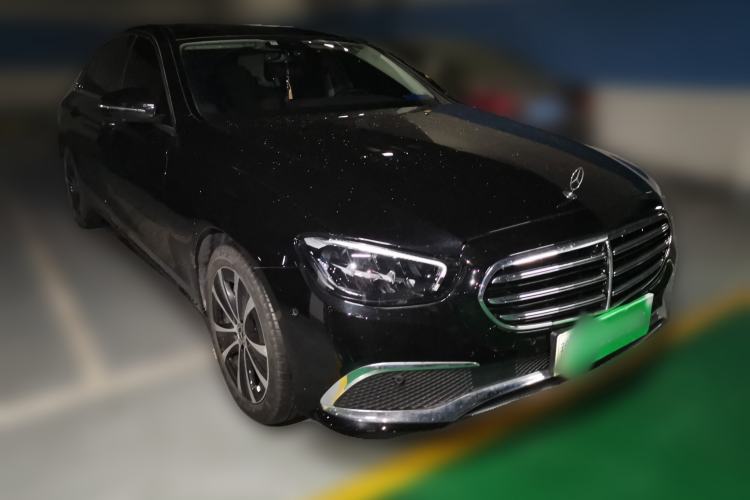 Used Mercedes-Benz E-Class New Energy 2022 Facelift E 350 e L Plug-in Hybrid Sedan Front Right 45 Deg