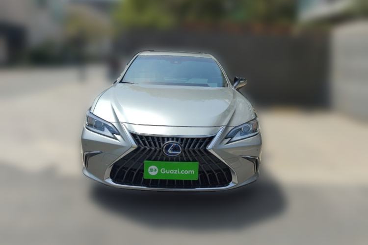 Used Lexus ES 2022 300h Excellence Edition