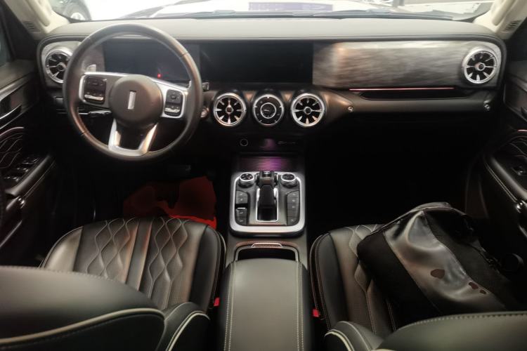 Used Tank 300 2021 2.0T Monet Tribute Limited Edition Center Console