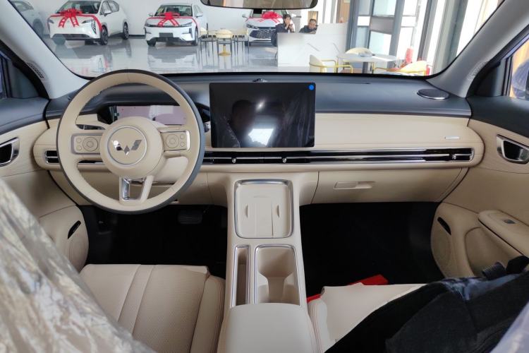 Used Wuling Bingo S 2025 Model 325km Deluxe Edition