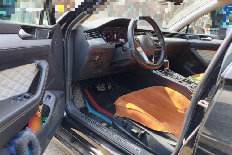 Used Volkswagen Magotan 2023 2 Million Units Commemorative Edition 330TSI DSG Luxury Version Driver Seat