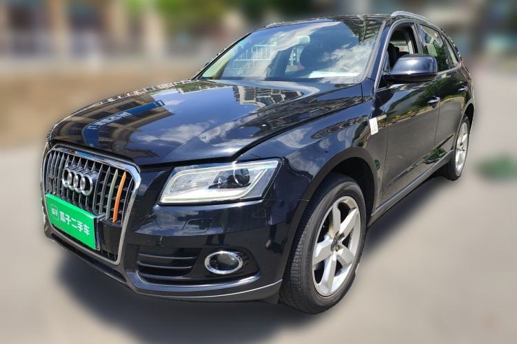 Used Audi Q5 2017 Plus 40 TFSI Ambition Model