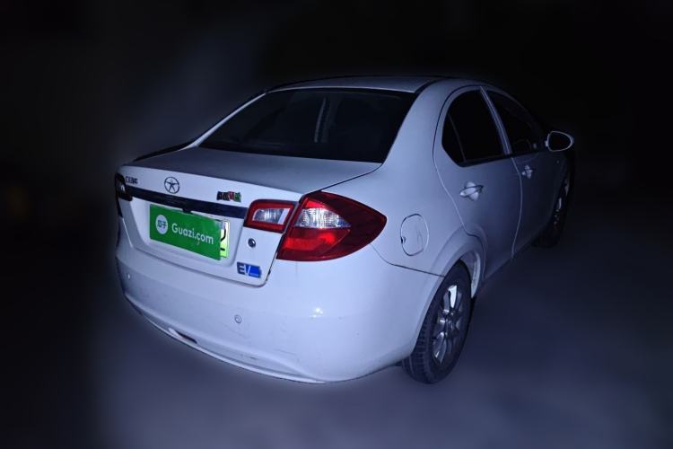 Used JAC Group iEV 2015 iEV4 Luxury Smart Model
