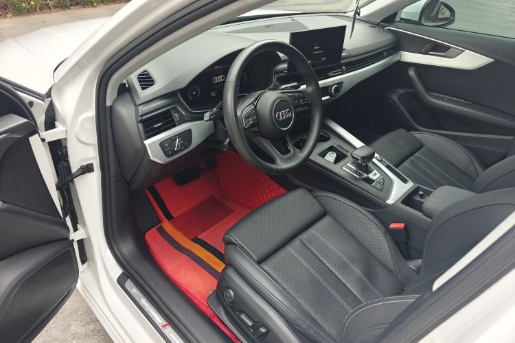 Used Audi A4L 2020 40 TFSI Luxury Dynamic Model
