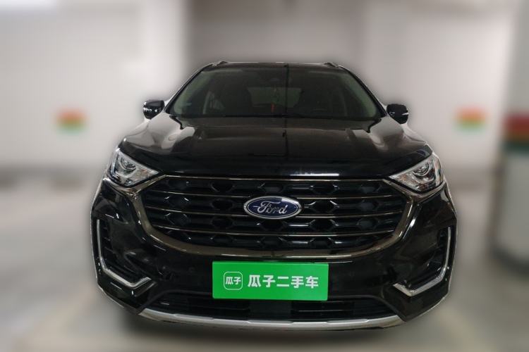 Used Ford Edge 2021 PLUS EcoBoost 245 Two-Wheel-Drive Titanium 7-Seater
