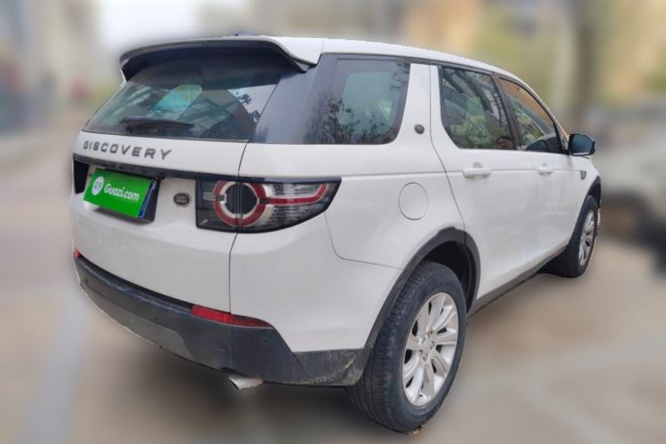 Used Land Rover Discovery Sport 2017 2.0T SE Rear Right 45 Deg