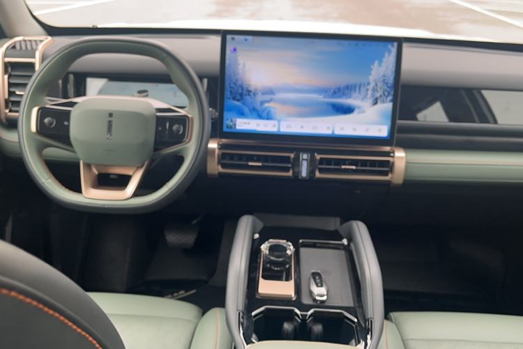 Used iCAR 03 2024 472km Four-Wheel Drive Long-Range Intelligent Advanced Version
