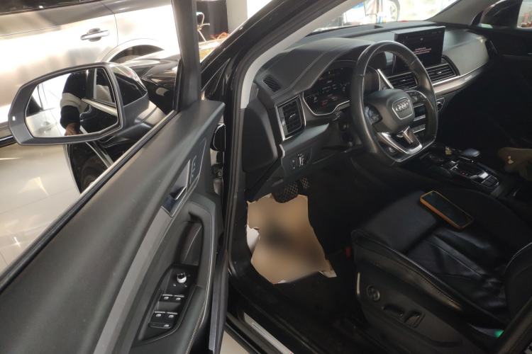 Used Audi Q5L 2021 40 TFSI Fashion Dynamic Model