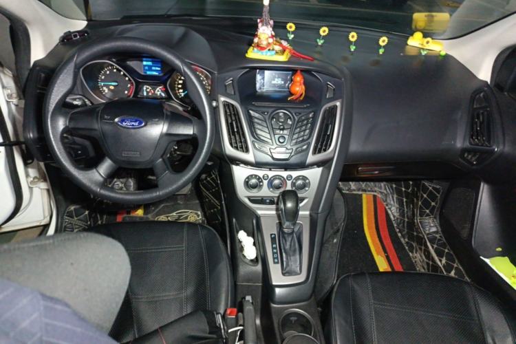 Used Ford Focus 2012 Hatchback 1.6L Automatic Comfort Model
