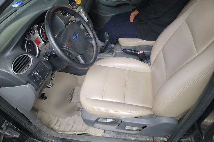 Used Ford Focus 2009 Hatchback 1.8L Manual Comfort Model