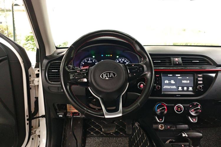 Used Kia KX Cross 2018 1.6L Automatic Dynamic Sunroof Version
