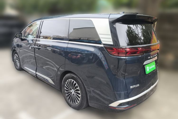 Used Denza D9 2022 EV 600 Four-Wheel Drive Flagship Model Rear Left 45 Deg