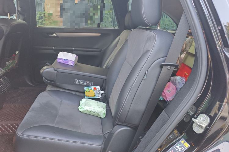 Used Mercedes-Benz R-Class 2014 R 320 4MATIC Business Model Left Rear Seat