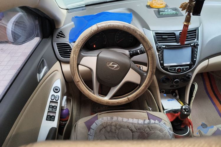 Used Hyundai Verna (older generation) 2010 Sedan 1.4L Manual Comfort GS
