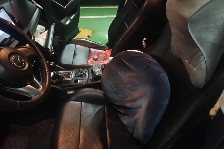 Used Mazda CX-5 2015 2.0L Automatic Two-Wheel Drive Urban Version
