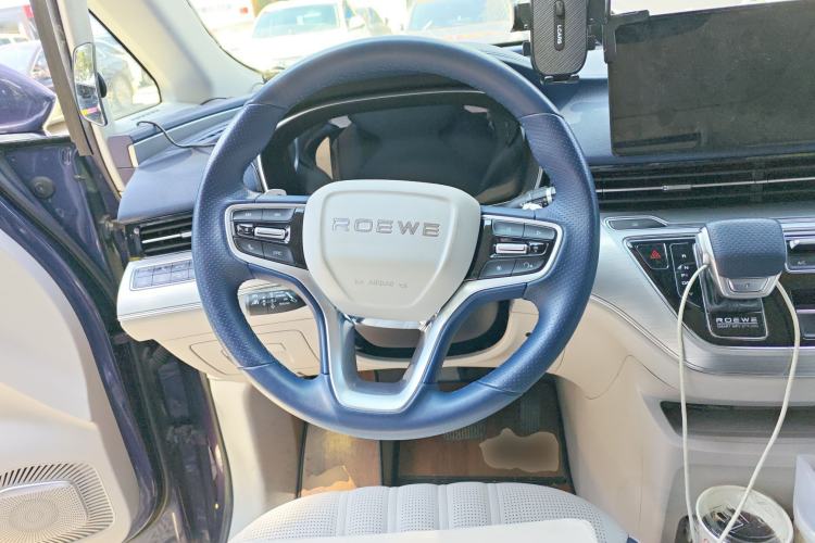 Used Roewe iMAX8 2021 400TGI Supreme Series Prestige Edition
