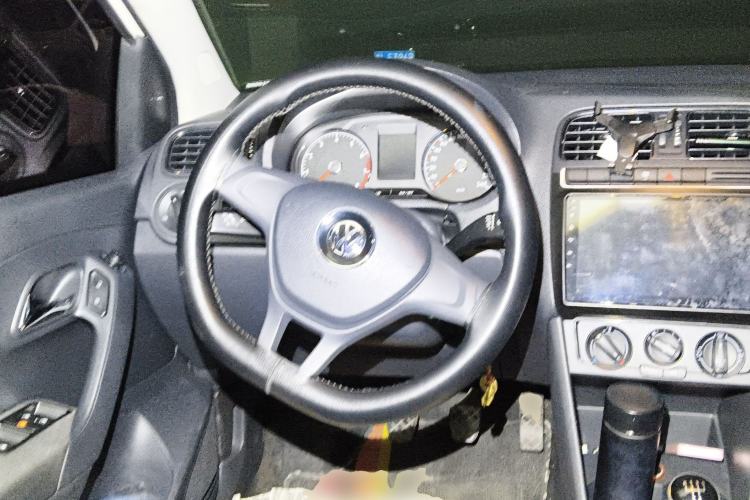 Used Volkswagen Polo 2014 1.4L Manual Fashion Edition