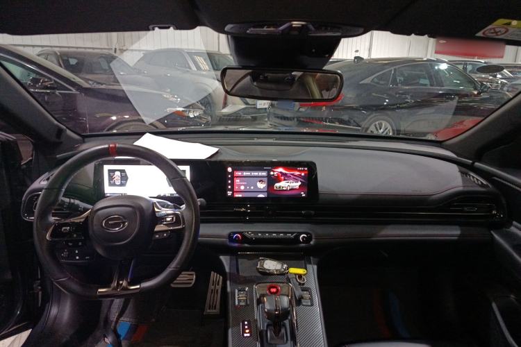 Used GAC Trumpchi EMPOW 2023 270T DCT J16 Version Center Console