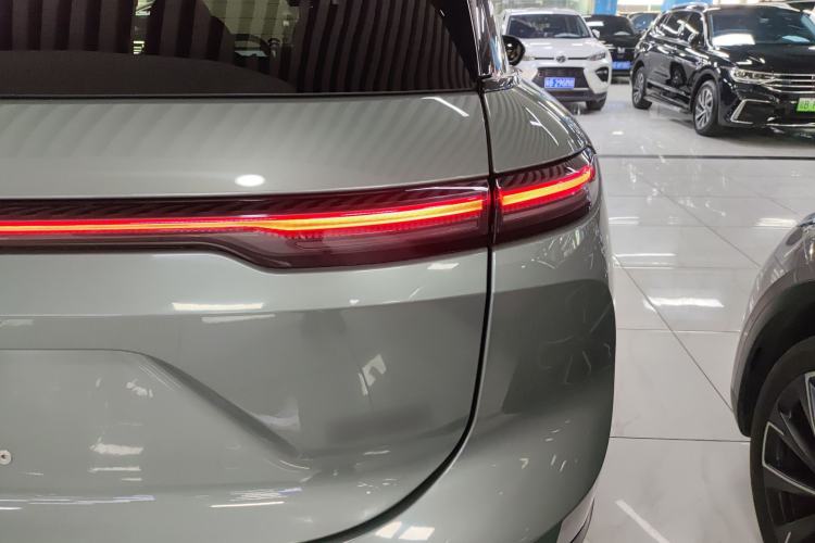 Used Nio ES6 2023 75 kWh Right Rear Taillight