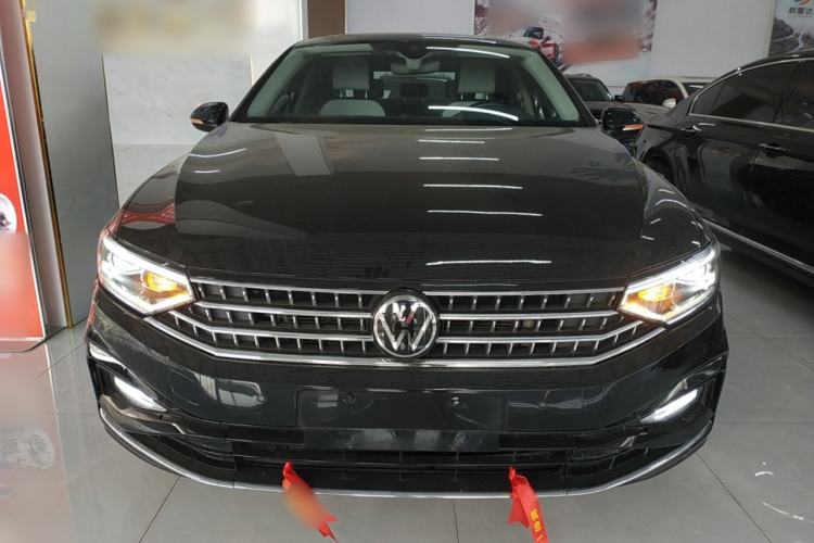 Used Volkswagen Magotan 2023 2 Million Units Commemorative Edition 330TSI DSG Luxury Version Front