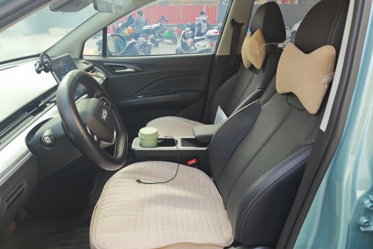 Used NETA V 2022 Chao 400 Lite Left Front Seat