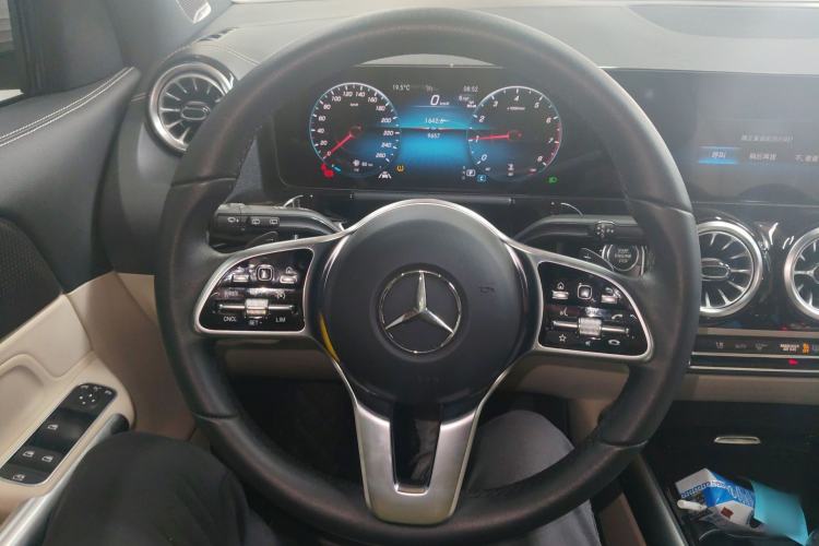 Used Mercedes-Benz GLA 2023 GLA 220
