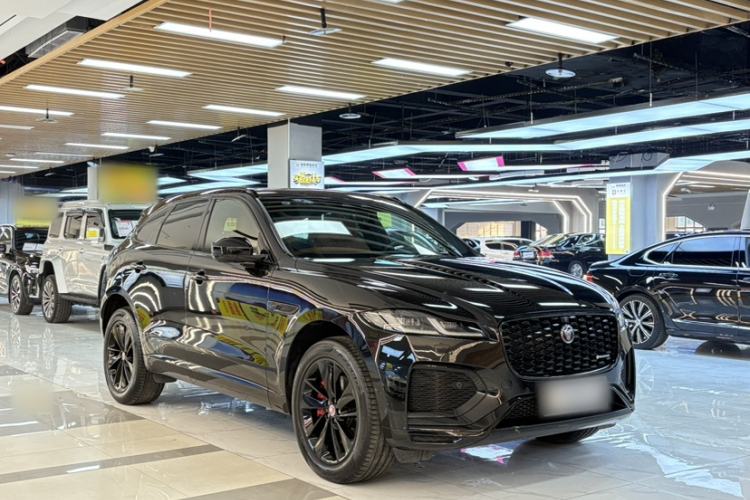 Used Jaguar F-PACE 2022 P250 R-Dynamic BLACK
