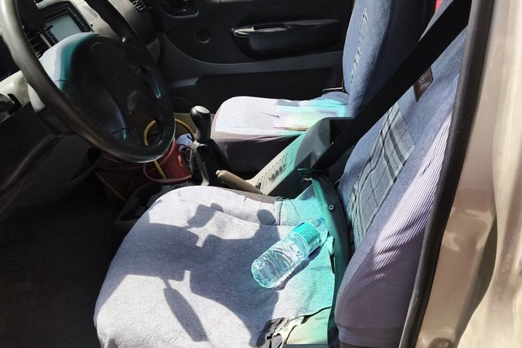 Used FORTHING Lingzhi 2014 V3 1.5L 7-Seater Luxury Model Left Front Seat