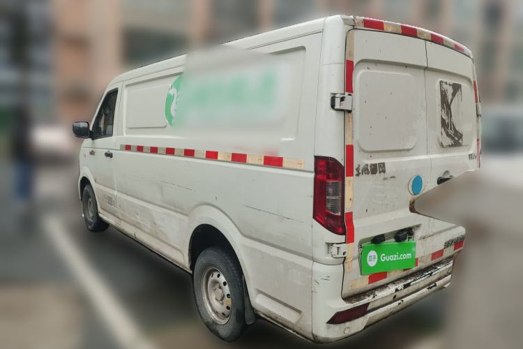 Used Dongfeng Yufeng EM26 2023 High-End Model 41.86 kWh CATL Exterior 3