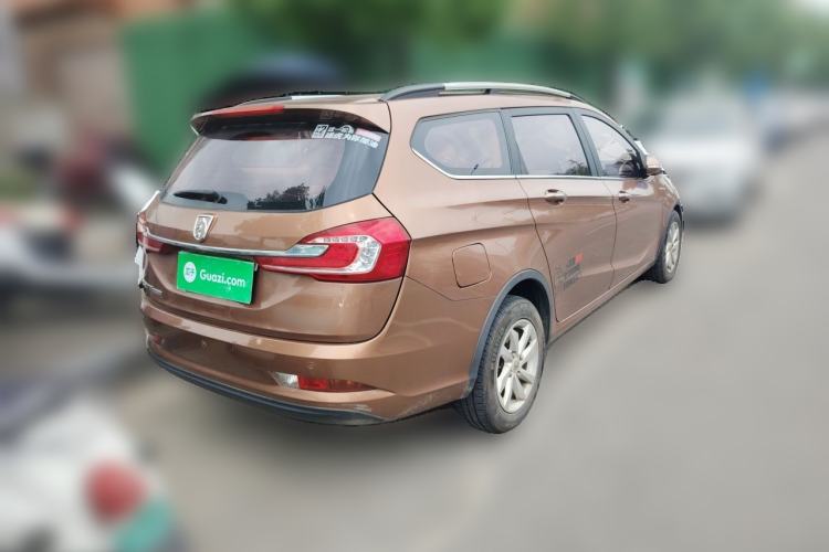 Used Baojun 310W 2017 1.5L Manual Fashion Edition China VI
