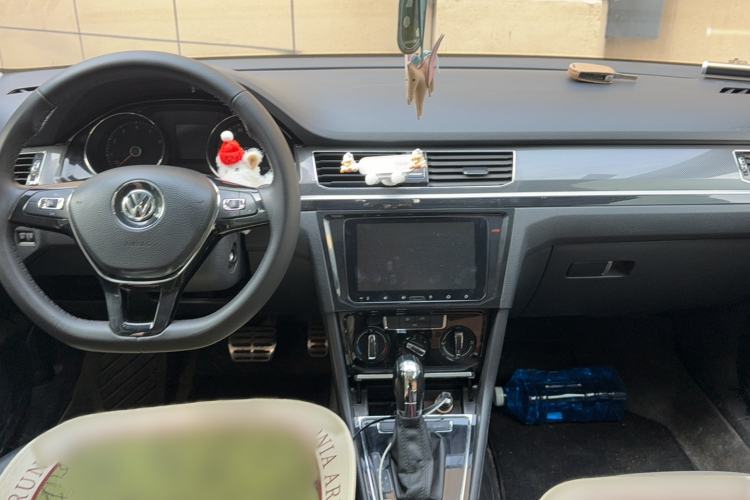 Used Volkswagen C-TREK 2018 1.5L Automatic Comfort Model Interior 2