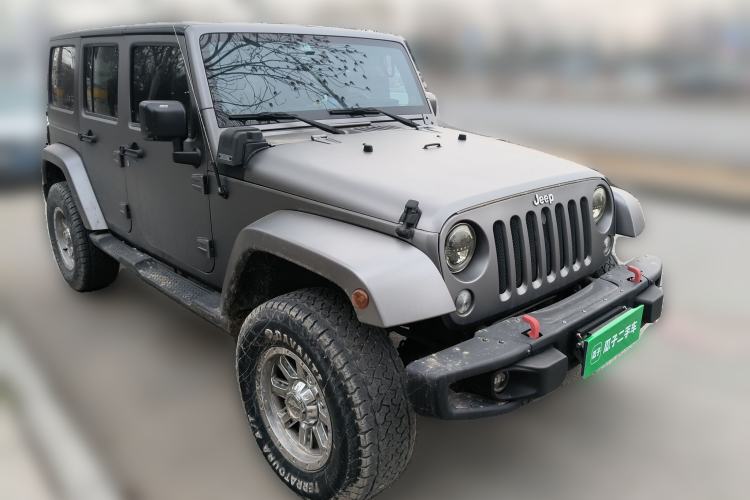 Used Jeep Wrangler 2013 3.6L Sahara Four-Door Edition
