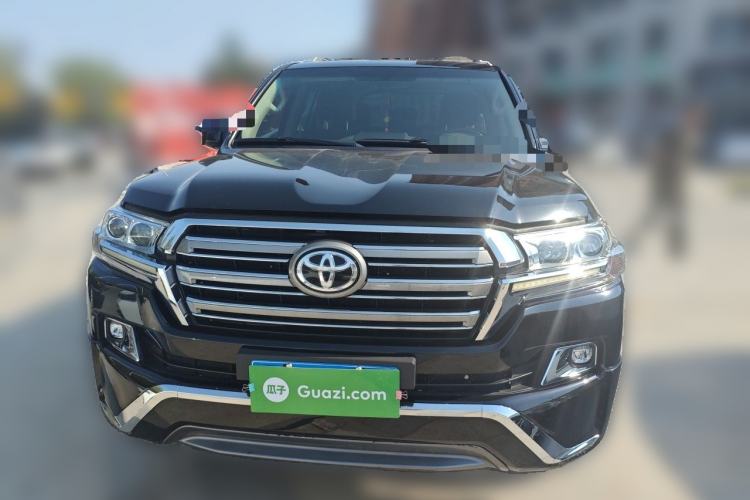 Used Toyota Land Cruiser 
