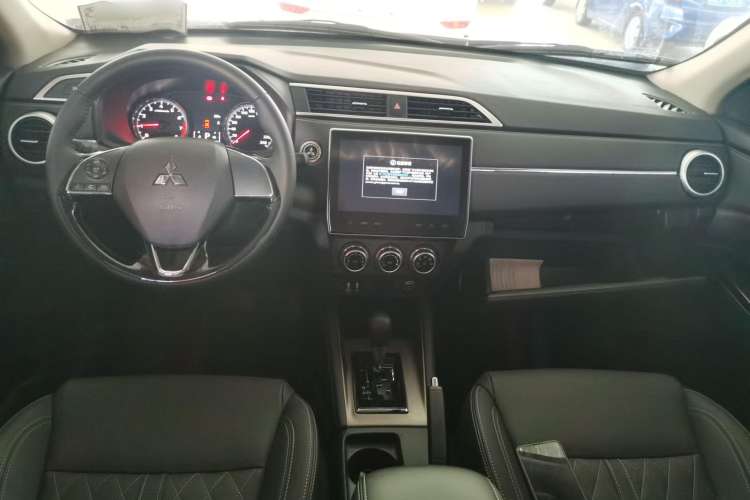 Used Mitsubishi ASX 2020 2.0L CVT Smart Edition
