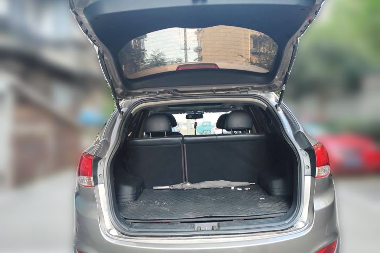 Used Hyundai ix35 2012 2.0L Automatic 4x4 Prestige Edition GLS
