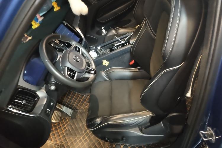 Used Volvo XC60 2018 T5 4x4 Smart & Sporty Edition