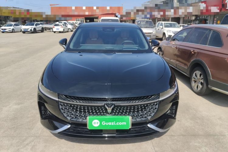 Used VOYAH PASSION 2024 PHEV Four-Wheel Drive Ultra-Long Range Executive Edition Front