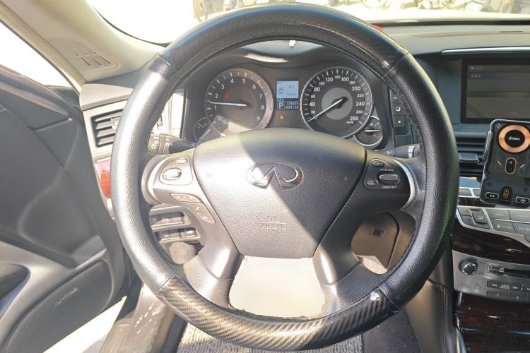 Used Infiniti Q70 2013 Q70L 2.5L Comfort Edition Steering Wheel