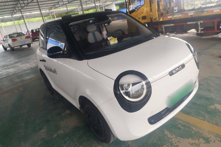 Used CHANGAN Lumin 2022 210km Sweet Edition Front Right 45 Deg