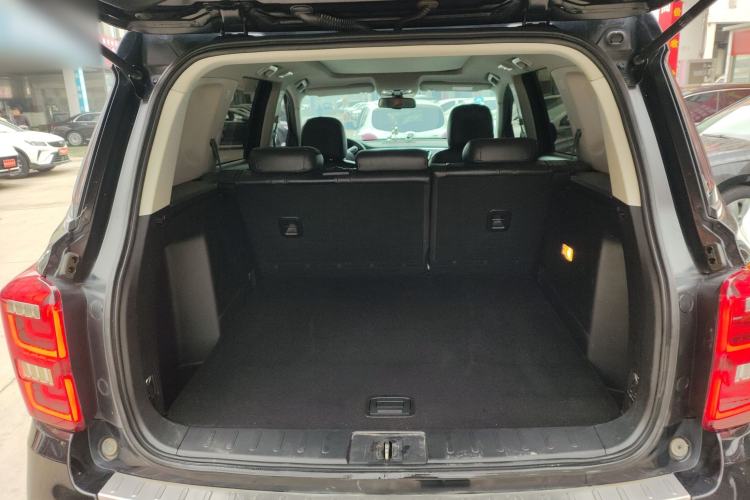 Used GAC Trumpchi GS7 2019 390T Two-Wheel Drive Luxury Smart Connectivity Version
