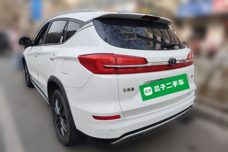 Used BYD Song New Energy 2019 Song DM 1.5TID Smart Connect Premium Model
