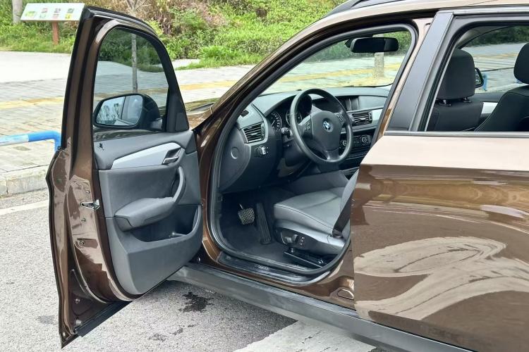 Used BMW X1 2013 sDrive18i Leading Model