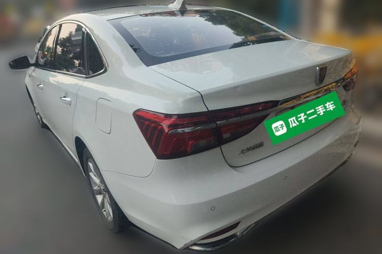 Used Roewe i6 New Energy 2017 45T Hybrid Connect & Smart Enjoyment Edition
