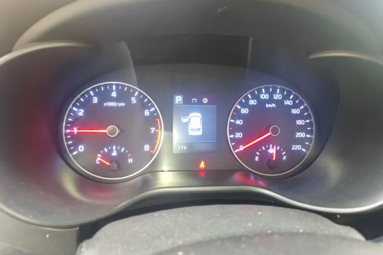 Used Kia KX Cross 2017 1.4L AT GLS