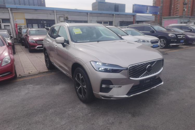 Used Volvo XC60 2026 B5 4x4 Smart Luxury Edition