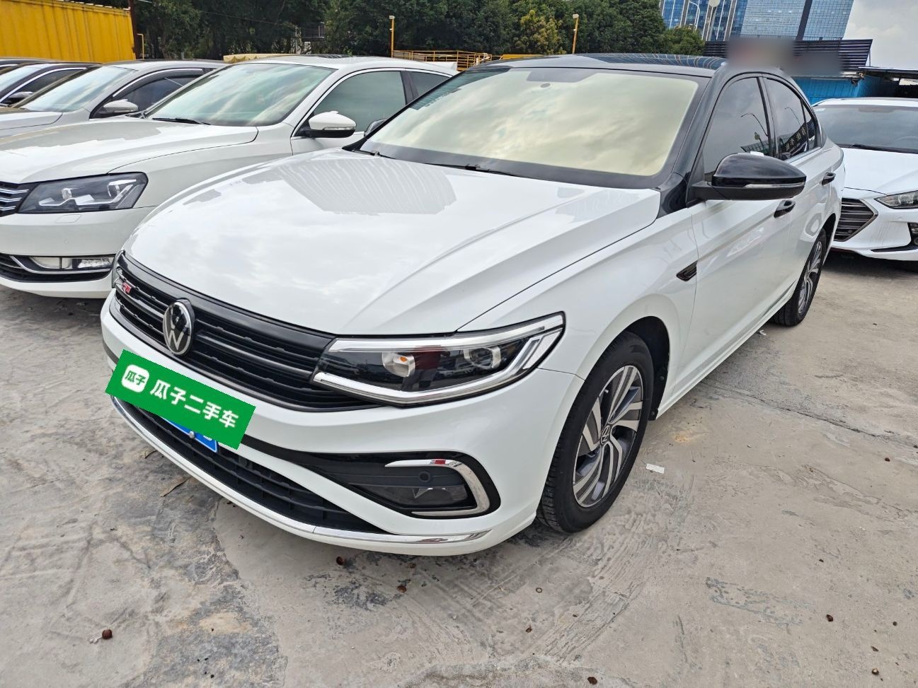 Parte inferior delantera