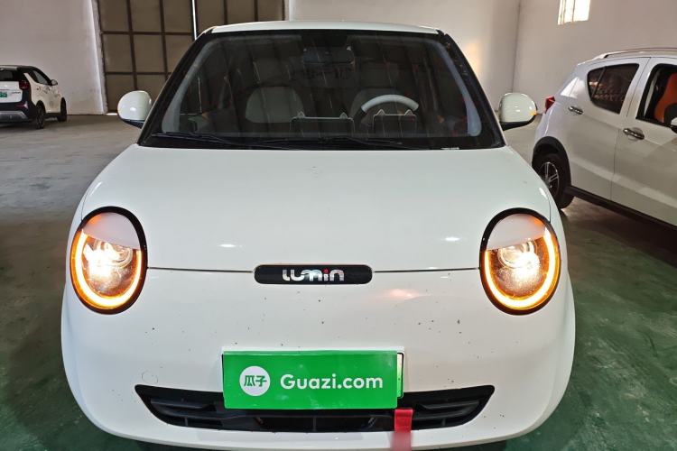 Used CHANGAN NEVO Lumin 2022 155 km – Refreshingly Sweet Edition Front