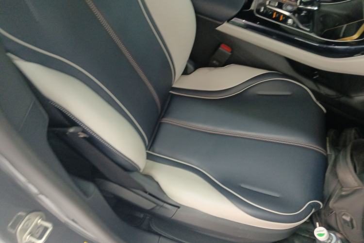 Used BYD Qin PLUS 2021 DM-i 55KM Flagship Model Right Front Seat